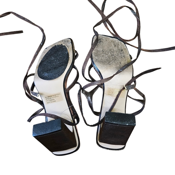 Wild Rose Brown Metallic Strappy Sandals Block Heels Size 6.5 Vintage - Picture 8 of 12